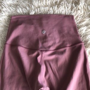 Lululemon Align Figue